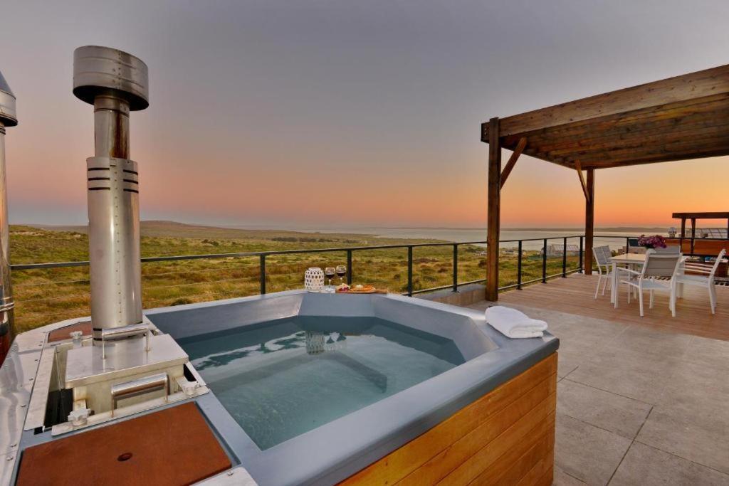 The Shark Bay Villas Langebaan Bagian luar foto