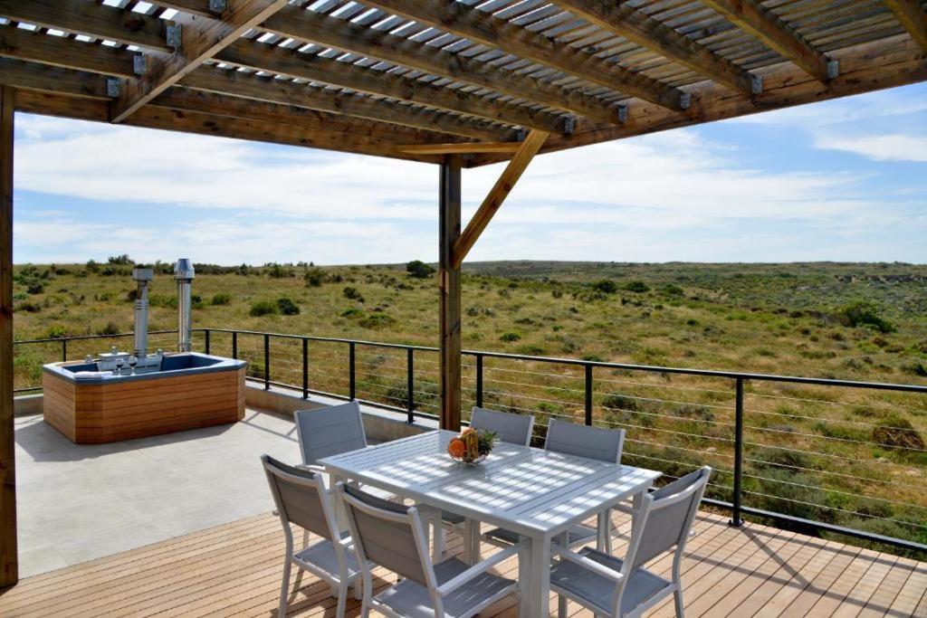The Shark Bay Villas Langebaan Bagian luar foto