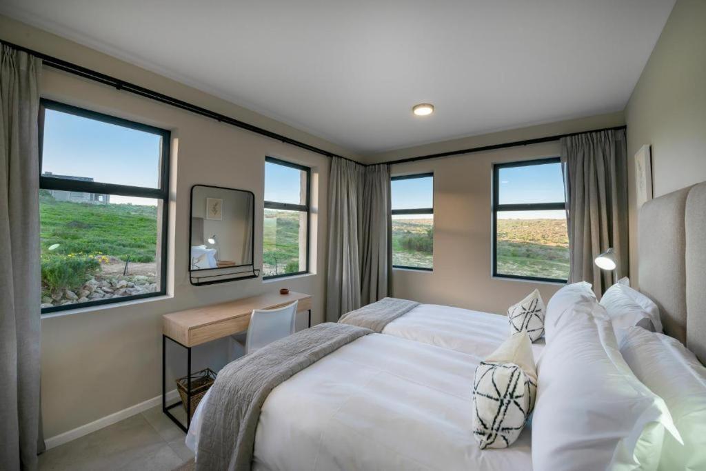 The Shark Bay Villas Langebaan Bagian luar foto